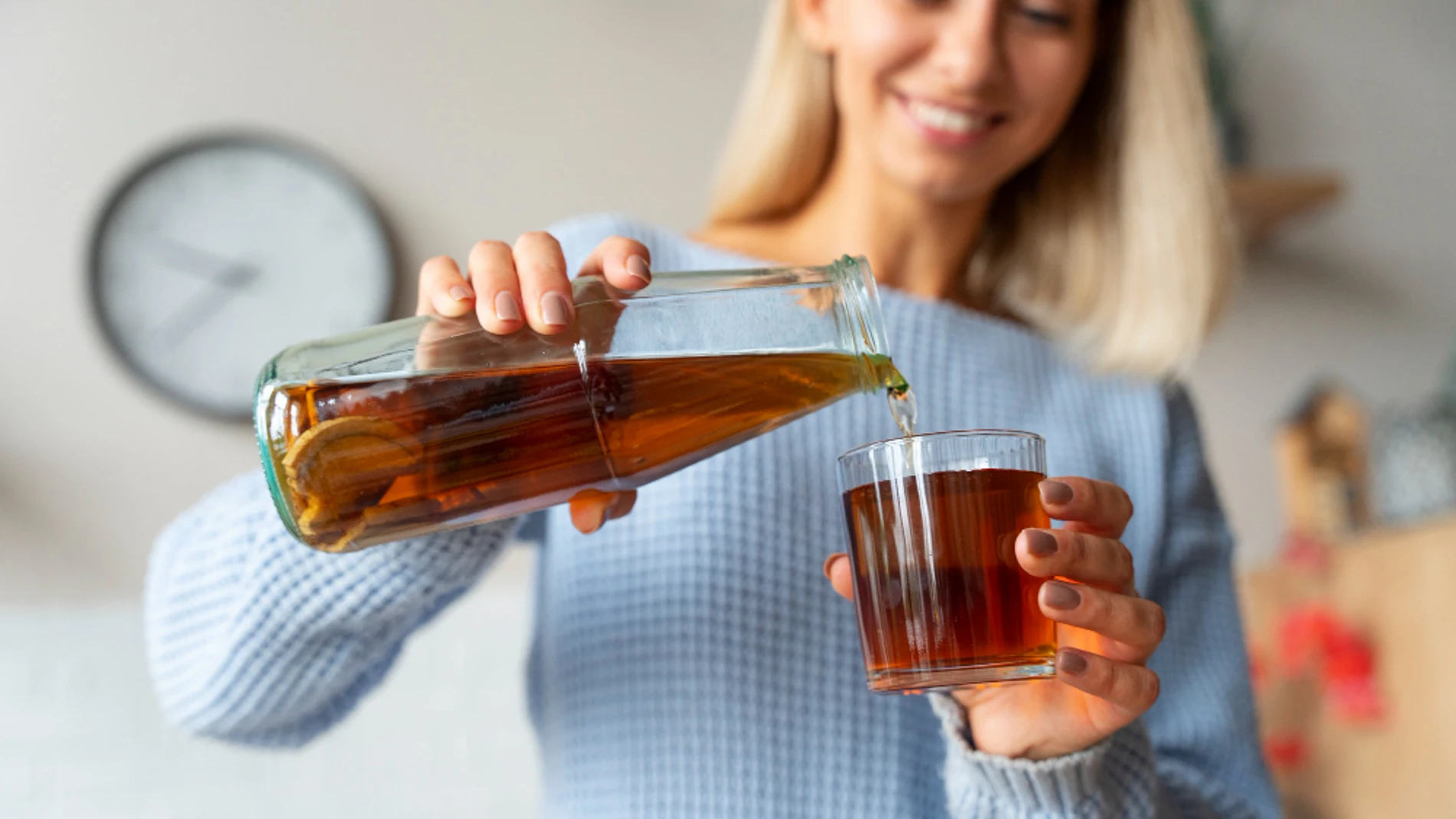 ¿Beber té de kombucha puede ayudar a reducir la grasa imitando el ayuno?