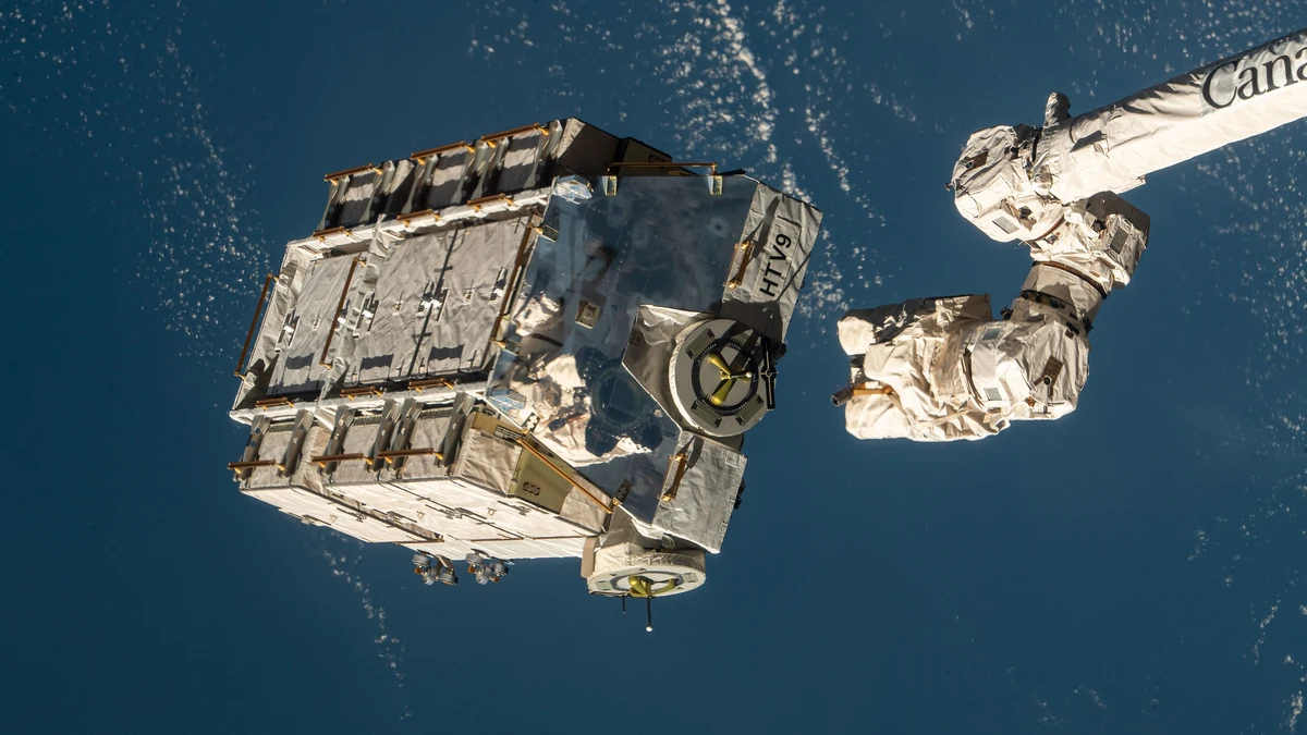 Un objeto que podría ser basura de la Estación Espacial Internacional impacta en una casa de Florida