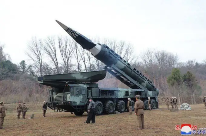 Qué hay detrás del siniestro diseño del nuevo misil hipersónico de Corea del Norte