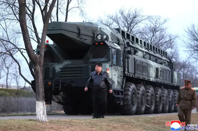 Kim Jong Un desafía a EE UU con su nuevo misil supersónico
