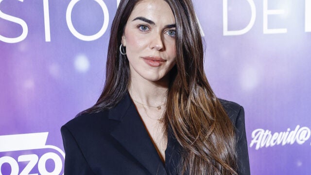 Violeta Mangriñán con blazer de Mango.