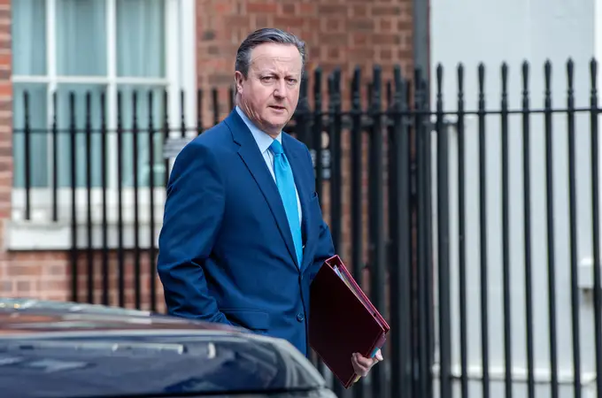 Cameron defiende el incremento del gasto en defensa de Reino Unido para hacer frente a la amenaza rusa