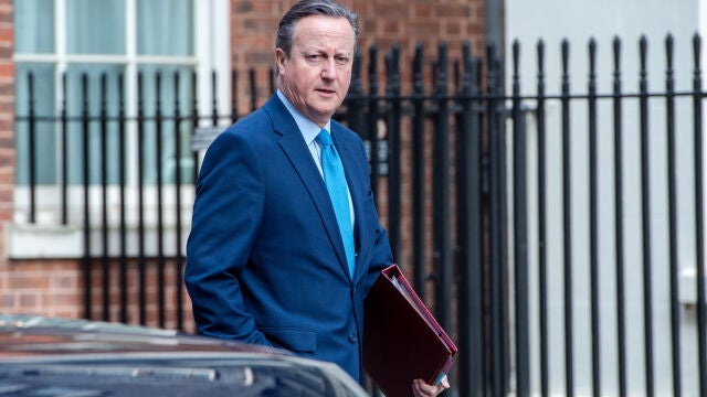 R.Unido.- Cameron insiste en la necesidad de que Reino Unido aumente su gasto en defensa ante la amenaza rusa