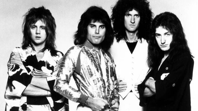 Queen, en una imagen promocional de 1975