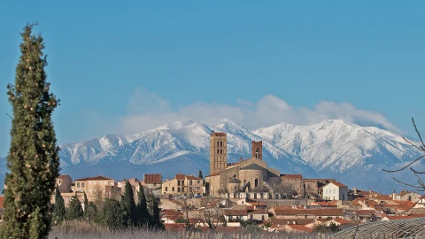 Vista general del municipio de Elna, situado en los Pirineos Occidentales