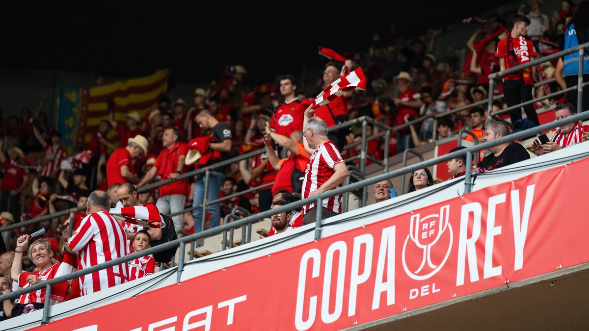 El himno español en la final de Copa se sobrepuso a la pitada de los de siempre