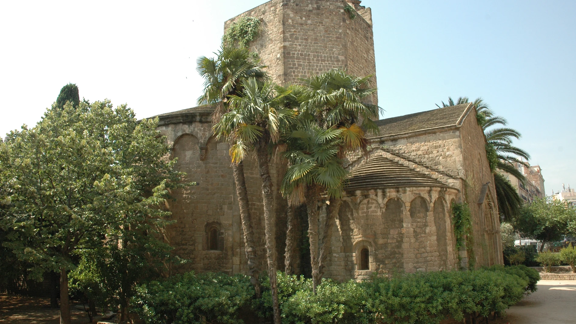 Esta es la iglesia más antigua de Barcelona: tiene más de 1000 años