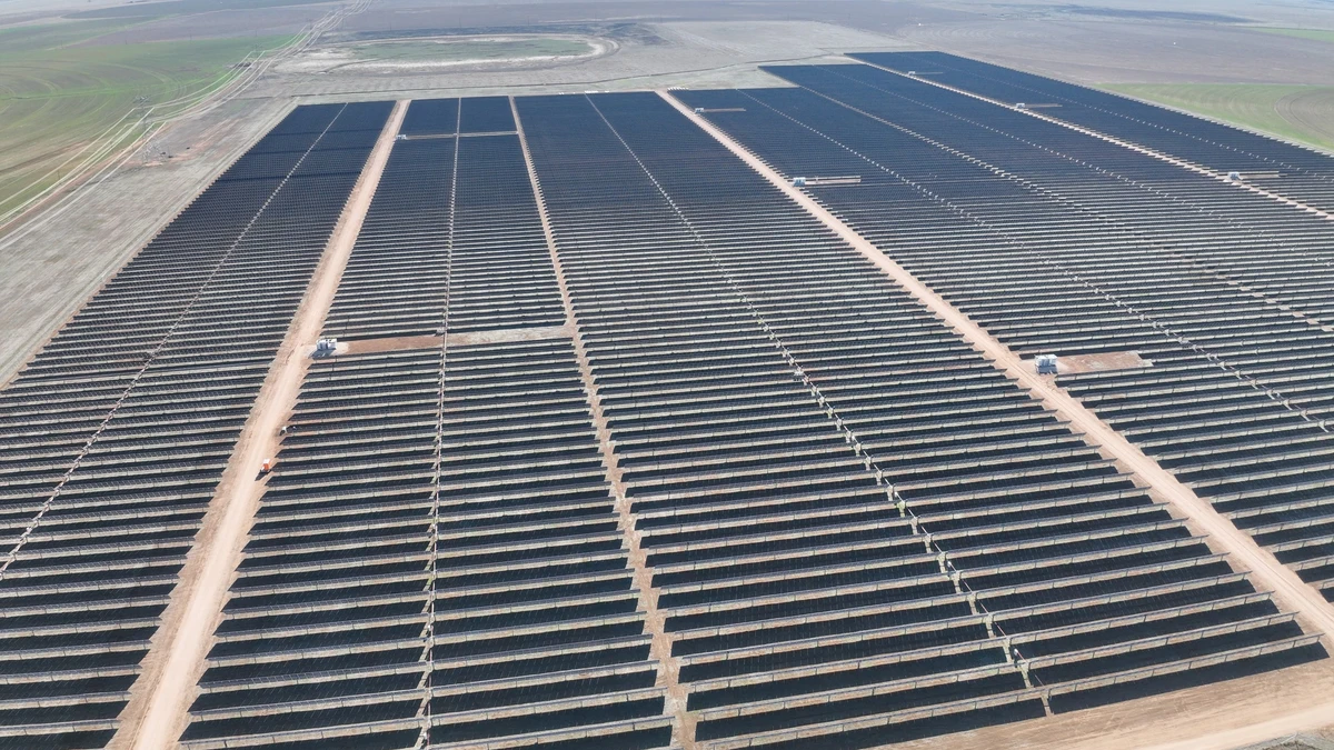 Repsol completa en Estados Unidos la construcción de su mayor planta fotovoltaica