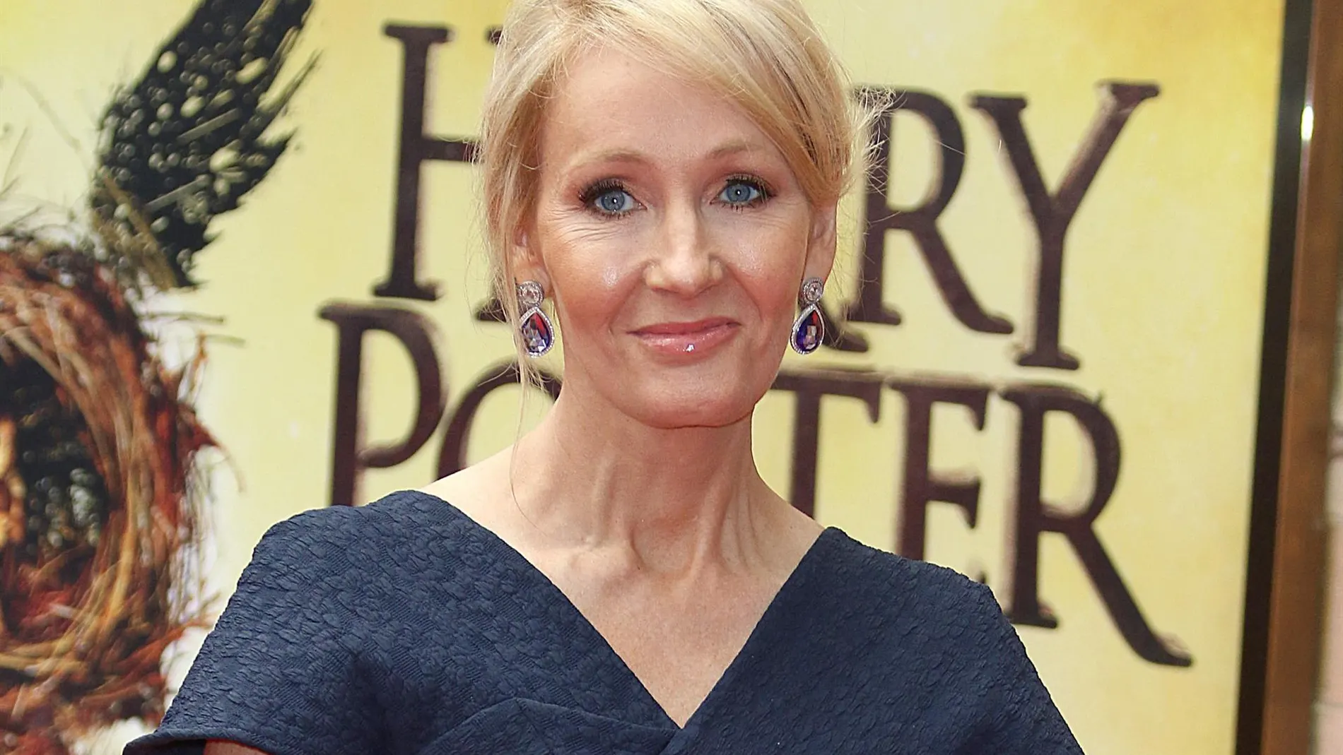 J.K. Rowling responde a las acusaciones de transfobia: "Si lo que he dicho es delito, que me detengan"