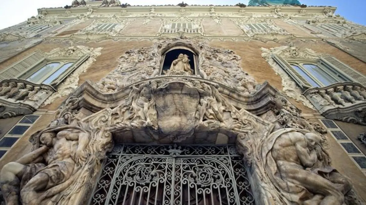 El palacio que fue vivienda de un noble y que constituye el mejor ejemplo del barroco en España