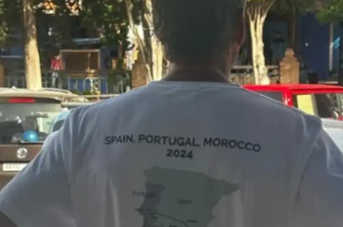 Investigados cinco turistas australianos en Marruecos por llevar camisetas que no incluían el Sáhara