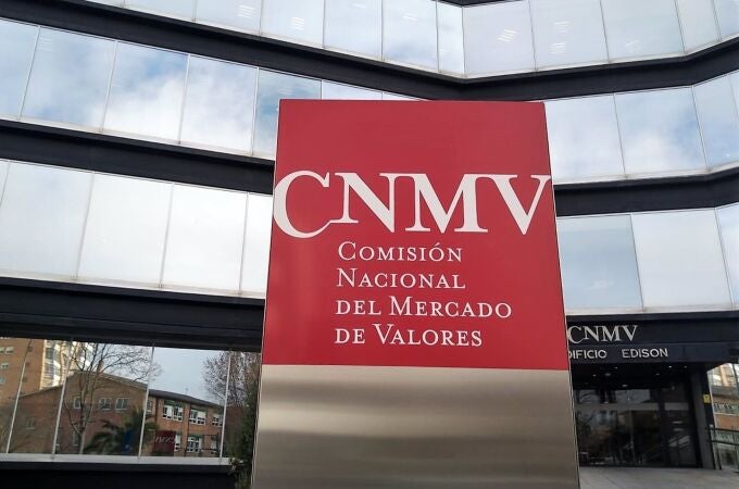 Economía/Finanzas.- La CNMV avisa de cuatro entidades no autorizadas para prestar servicios de inversión