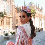 Rocío Osorno como una de las mejores vestidas de la Feria de Abril 2024.