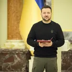 Ucrania.- Zelenski promulga la ley para aumentar la capacidad de movilización de las Fuerzas Armadas