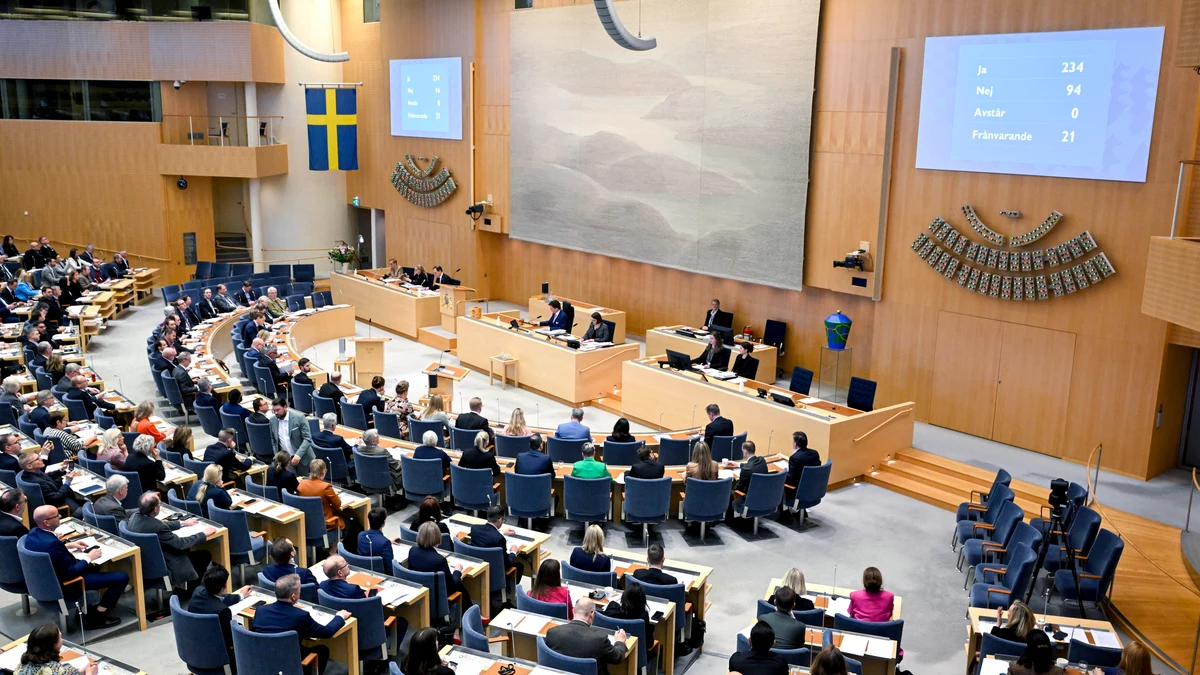 Suecia rebaja a los 16 años la edad legal para el cambio de sexo