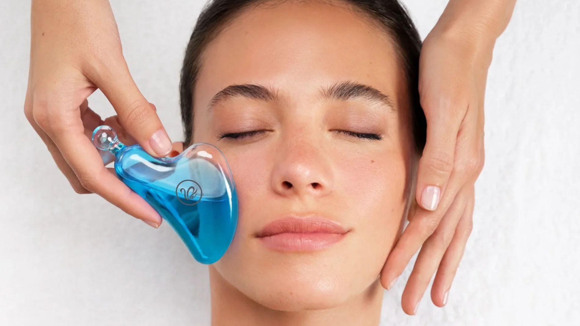 El tratamiento facial hidratante y con efecto relleno que no utiliza agujas