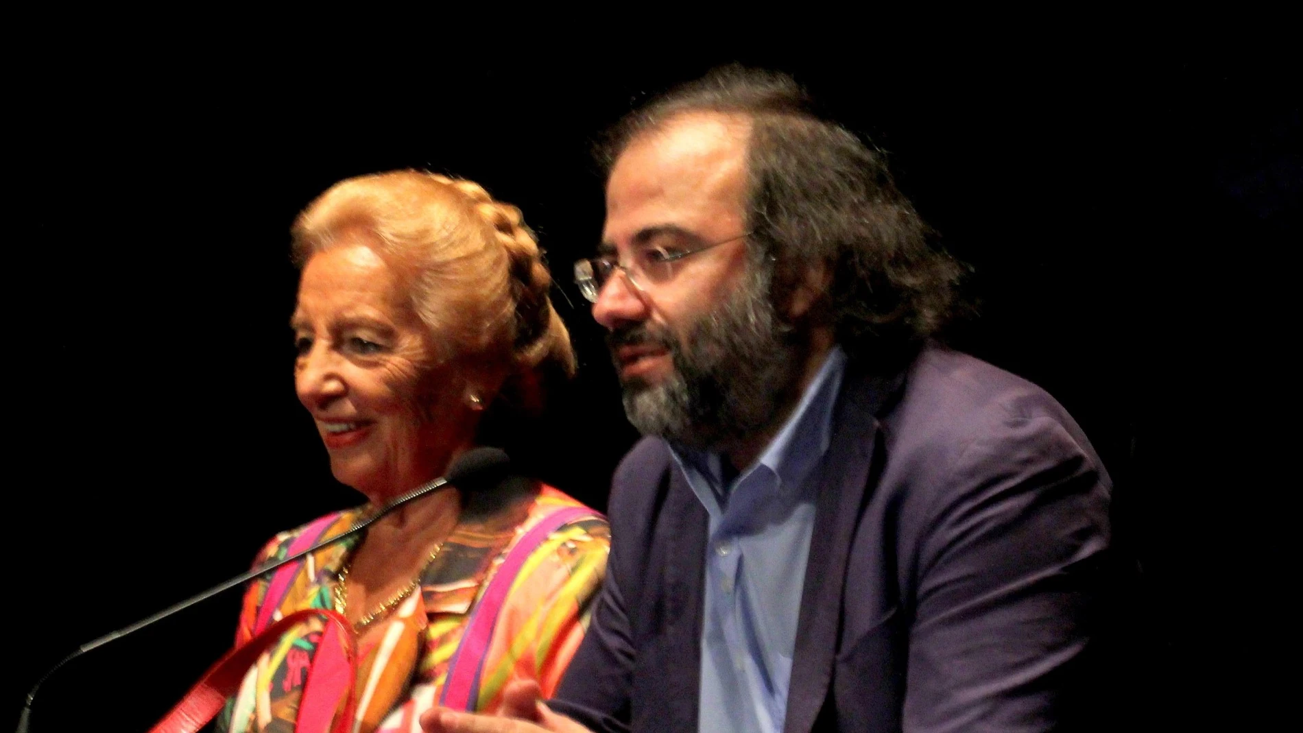 Pilar Fernández Labrador y Alfredo Pérez Alencart