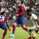 Real Madrid-Barça, en directo: Novedades, reacciones, alineaciones y la última hora del Clásico