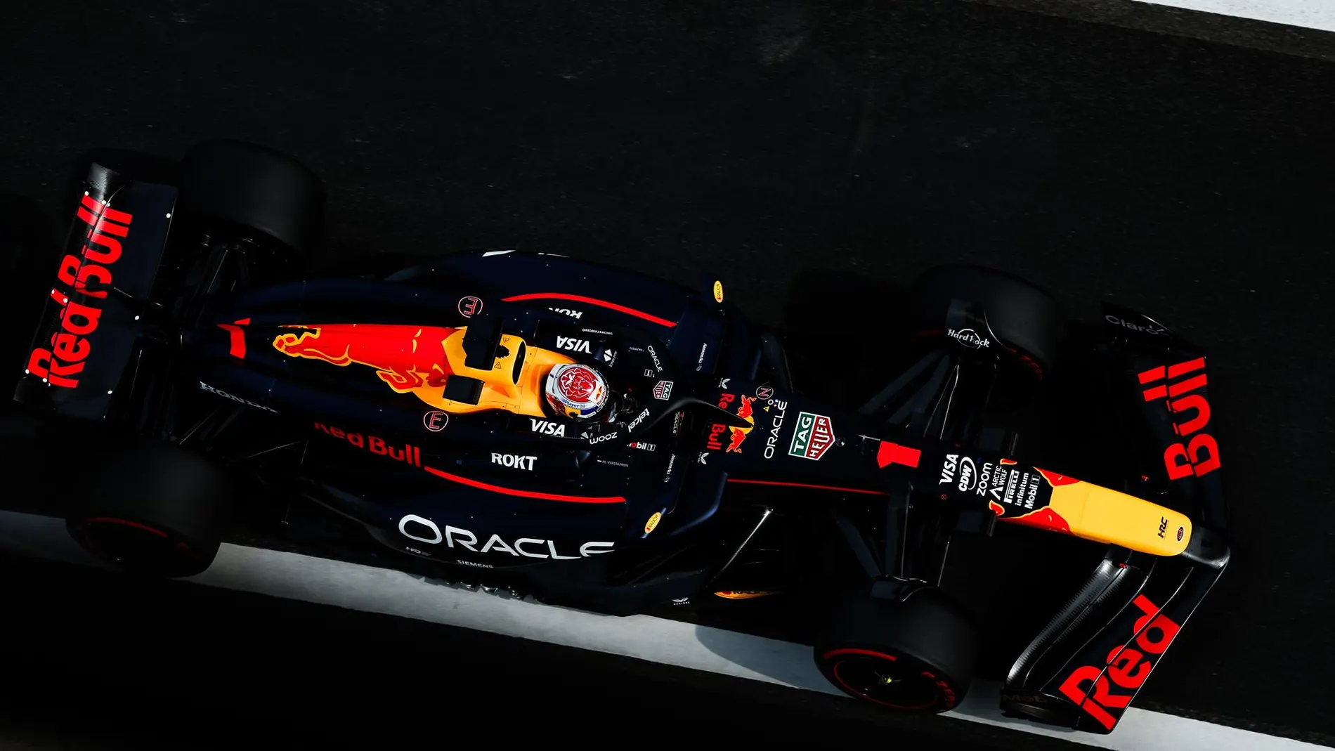 Verstappen no falla en Shanghái y Sainz y Alonso terminan quinto y séptimo
