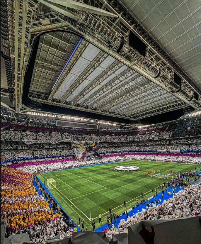 La espectacular cubierta del Santiago Bernabéu