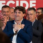 El secretario general del PSE-EE y candidato a lehendakari, Eneko Andueza, valora los resultados de las elecciones vascas en una comparecencia en Bilbao