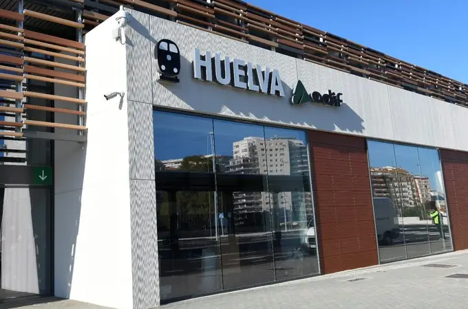 Huelva redobla su ofensiva tras el rechazo del Gobierno al AVE