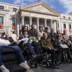 Pacientes con ELA presentan en el Congreso una nueva ley.