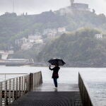 Tiempo gris y lluvioso con descenso de las temperaturas