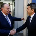 El presidente Mazón con el presidente de la Cámara, José Vicente Morata