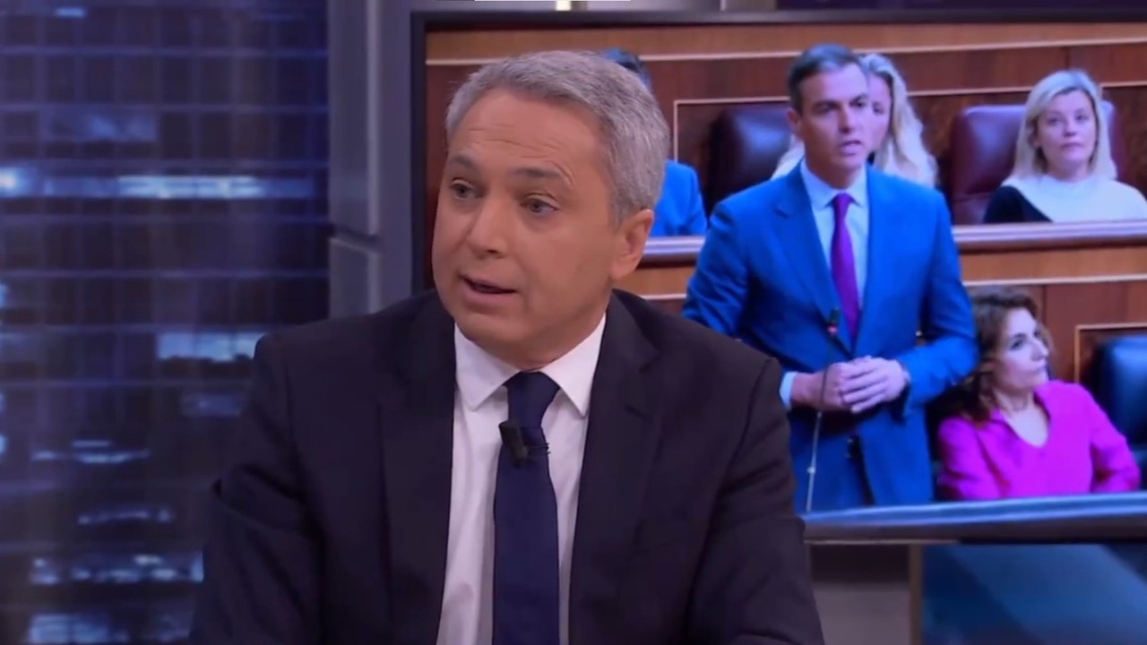 Vicente Vallés retrata a Pedro Sánchez tras el cambio de críterio con RTVE