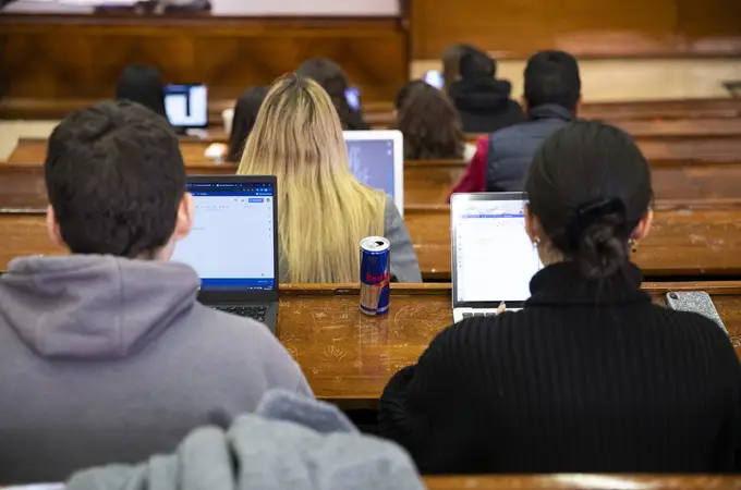 La solución de las universidades privadas al embudo de la pública La solución de las universidades privadas al embudo de la pública