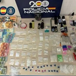 MADRID.-Sucesos.- Detenidos siete individuos por delitos contra la salud pública en una sauna de Centro