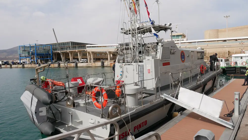 El patrullero Isla Pinto, centinela de la Armada en el Norte de África