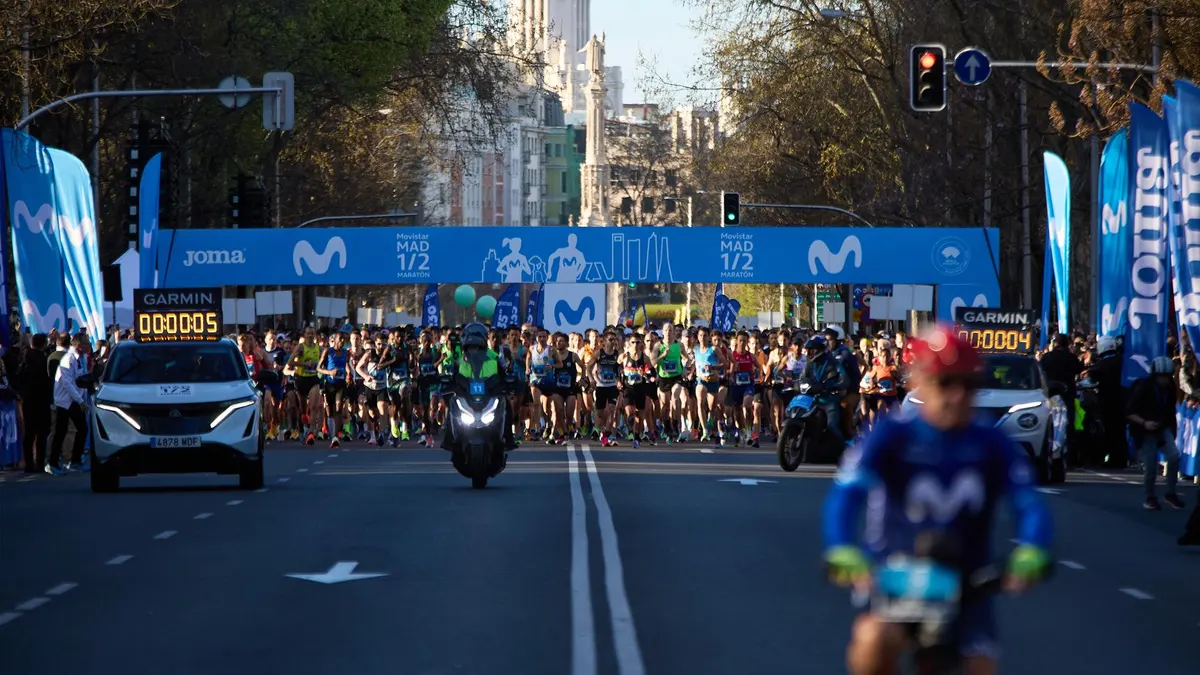 Las calles que estarán cortadas hoy por la Maratón de Madrid
