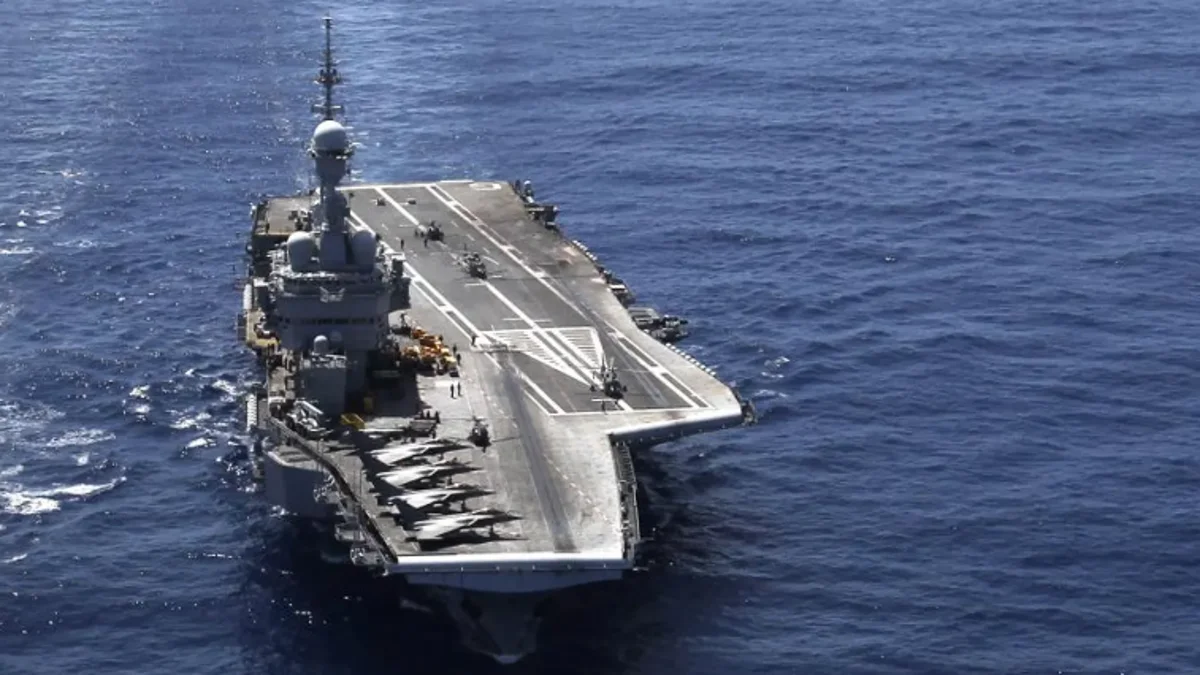 Esta es la potencia nuclear de los submarinos y misiles franceses que Macron ofrece para defender a la UE