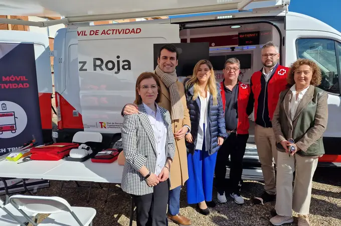 Cruz Roja Valladolid incorpora dos nuevos vehículos eco a su flota para la atención integral