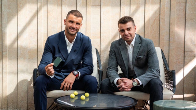 El tenista Grigor Dimitrov y el CEO y Fundador de Payhawk, Hristo Borisov