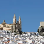 Este municipio está incluido en la ruta de los pueblos blancos de Cádiz 