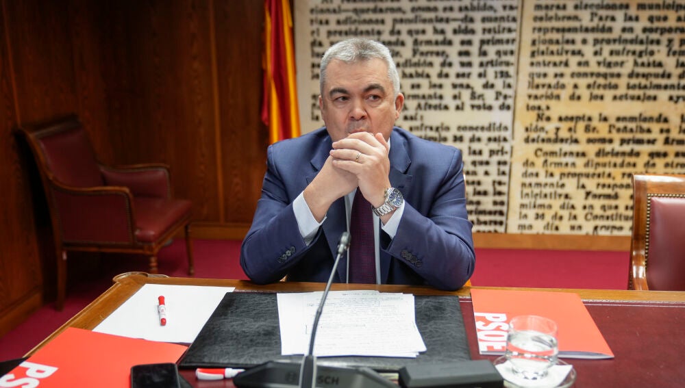 Dimisión de Santos Cerdán, en directo: Informe de la UCO, reacciones del  PSOE y última hora Pedro Sánchez