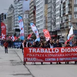 Miles de personas se manifiestan en Galicia en demanda de mejores salarios y trabajo digno