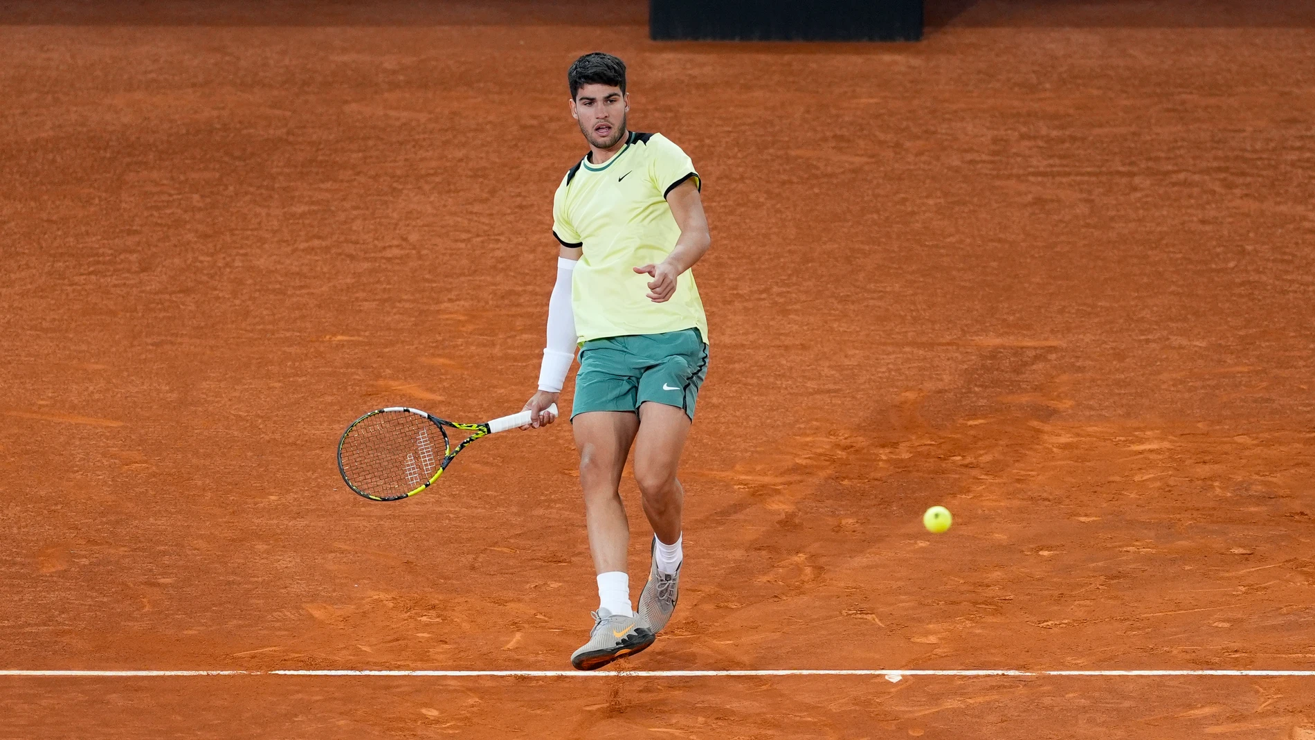 Carlos Alcaraz of Spain in action against Andrey Rublev of Russia during the Mutua Madrid Open 2024, ATP Masters 1000 and WTA 1000, tournament celebrated at Caja Magica on May 01, 2024 in Madrid, Spain. AFP7 01/05/2024 ONLY FOR USE IN SPAIN