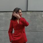 Mariló Montero con traje rojo.