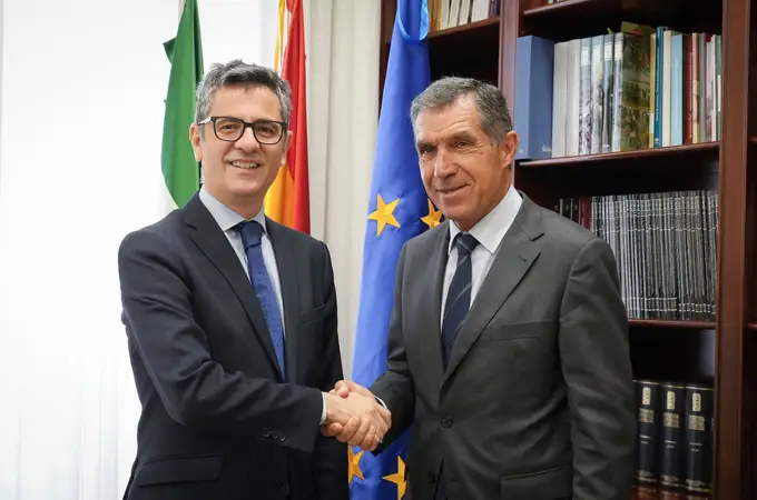 Bolaños y el presidente del TSJA abordan los desafíos y necesidades del servicio público de Justicia en Andalucía