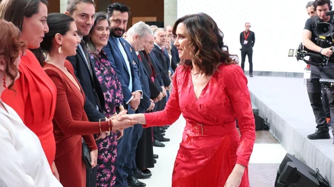 El look de Isabel Díaz Ayuso para el 2 de mayo.