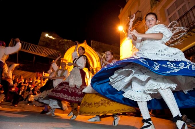 Conciertos y actuaciones llenarán la ciudad de Cartagena