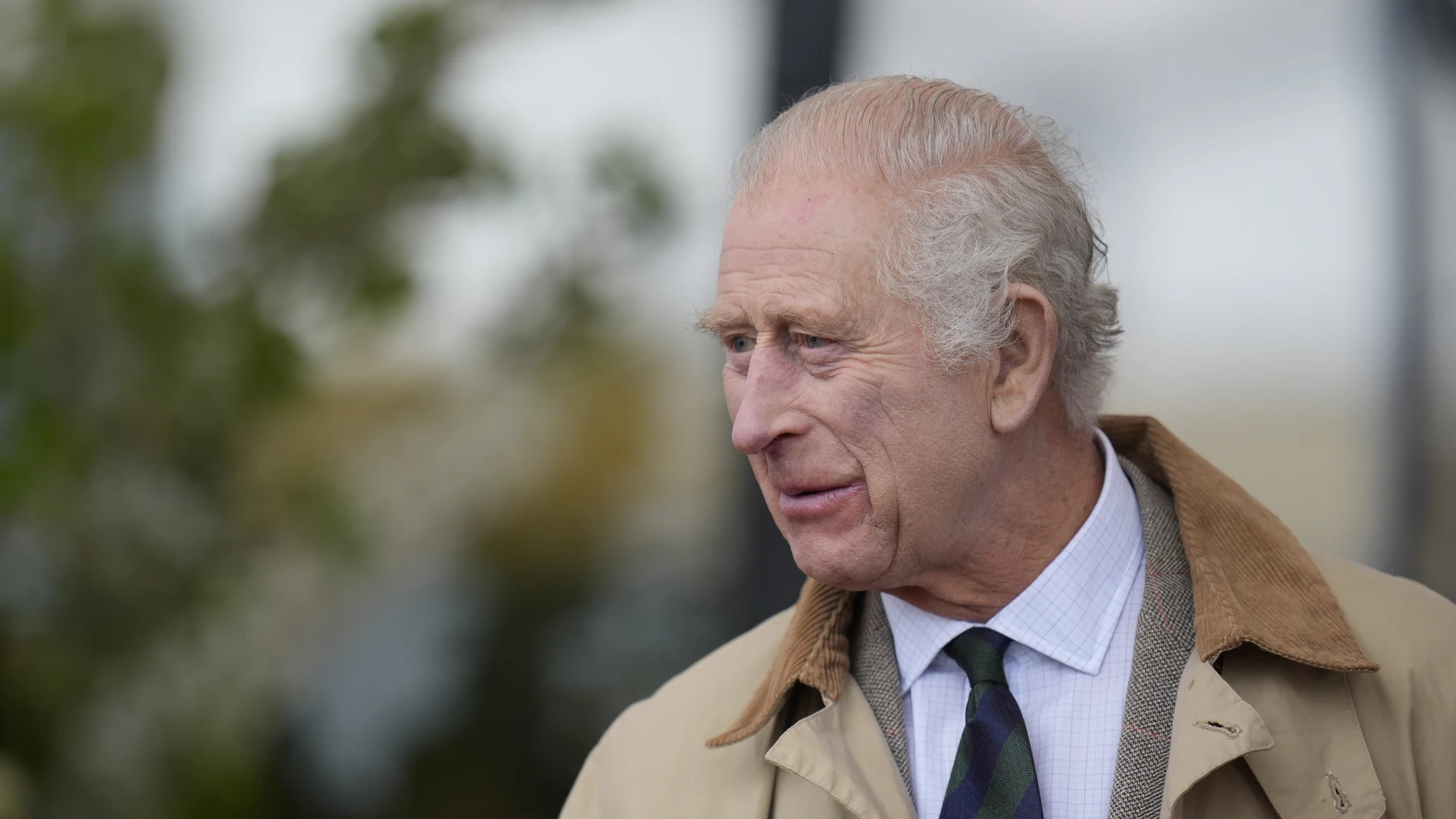 Última hora: Carlos III, en un nuevo comunicado sobre su estado: “El cáncer es desalentador y aterrador”