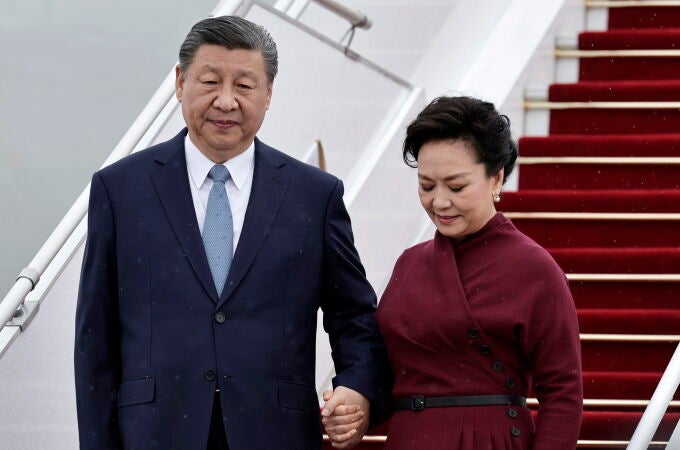 Chinese President Xi Jinping arrives for a state visit in France