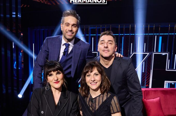 Dani Martínez, Rosalen, Jordi Roca y Melena Alterio en 'Martínez y Hermanos'