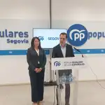 Los parlamentarios populares de Segovia, María Cuesta y Pablo Pérez