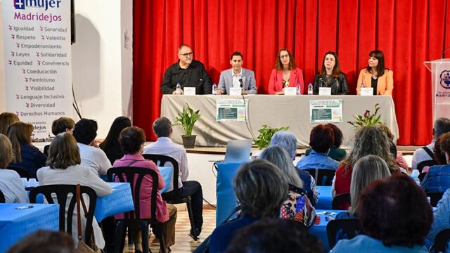 Encuentro comarcal de asociaciones de mujeres y de Consejos Locales de Igualdad, celebrado este miércoles en Madridejos (Toledo)